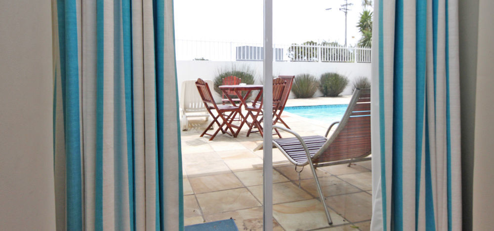 61 On Camps Bay Bed & Breakfast Кейптаун Екстериор снимка